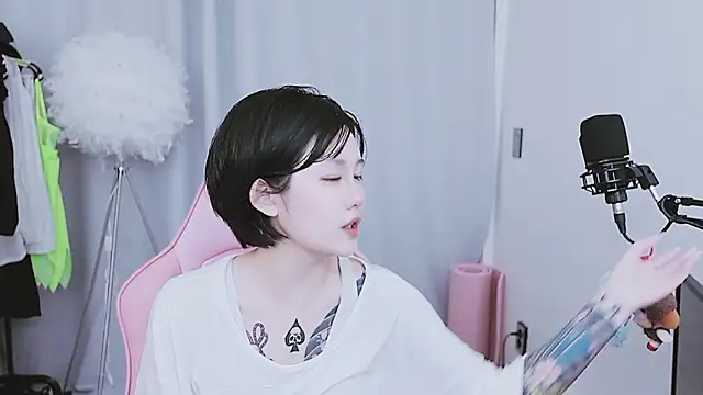 MISA 02 online show from 04-29-26, 04:38