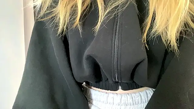 Snapshot of _petaI chatting on 02-03-26, 09:03 petaI online show from 02-03-26, 09:03