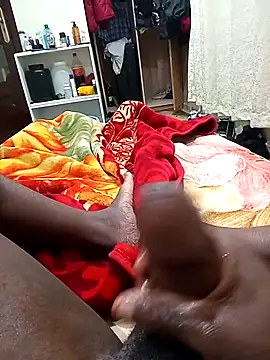 Snapshot of Sahrawi-fhal chatting on 11-20-25, 12:33 Sahrawi-fhal online show from 11-20-25, 12:33