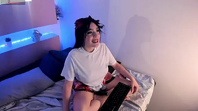 bubble  angel   online show from 01-08-26, 11:34