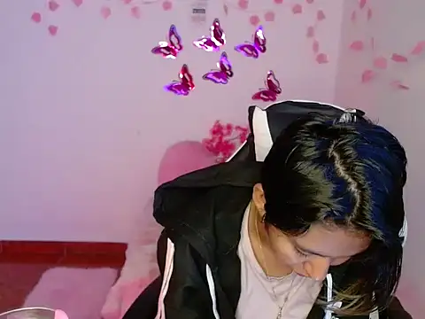 amber  666 online show from 10-17-25, 08:22