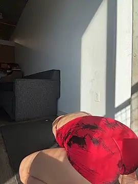 Lolathebaddie online show from 11-17-25, 04:13