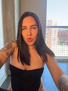 Lolathebaddie online show from 03-26-26, 07:30