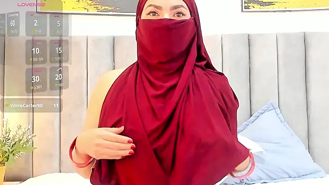  naylaa  online show from 10-31-25, 03:29