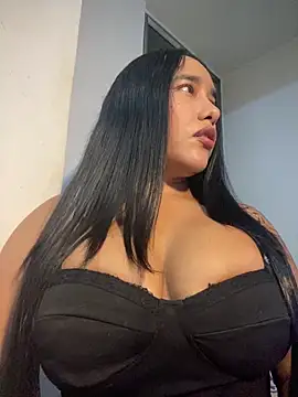Snapshot of mis-violetha chatting on 06-09-26, 03:07 mis-violetha online show from 06-09-26, 03:07