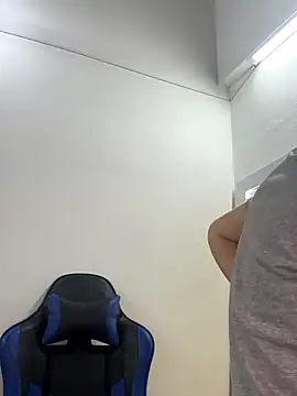 Adeline 1 online show from 12-05-25, 02:20