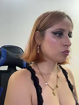 Adeline 1 online show from 12-15-25, 02:16