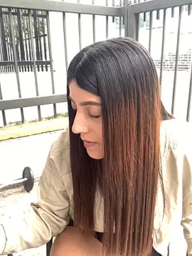 ElectraPink  online show from 12-04-25, 12:58