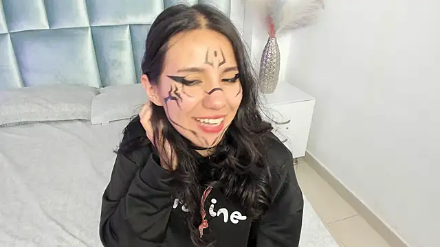 HollyPeach online show from 04-17-26, 07:39