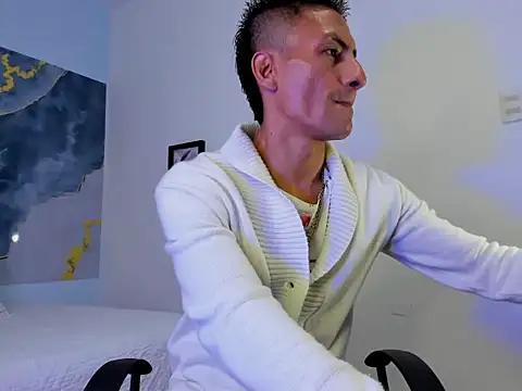 latin crissex online show from 10-18-25, 11:55