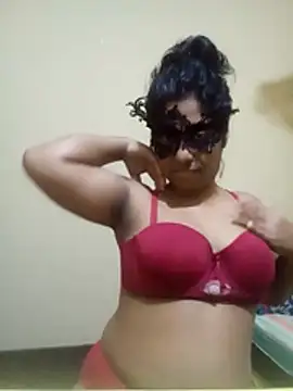 Expose Queen online show from 12-02-25, 04:57