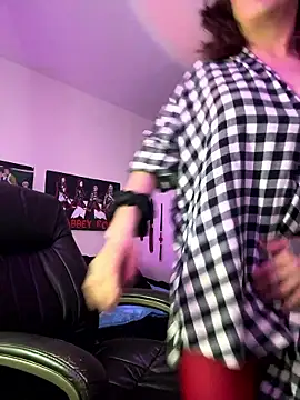 MiniMonroe online show from 01-13-26, 01:05