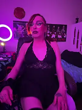 MiniMonroe online show from 01-19-26, 11:36