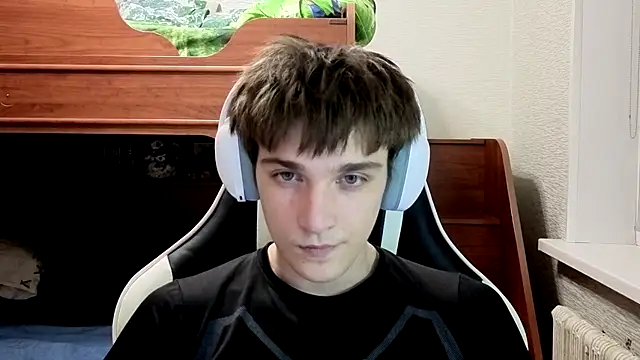 sweeetangeel online show from 11-17-25, 06:35