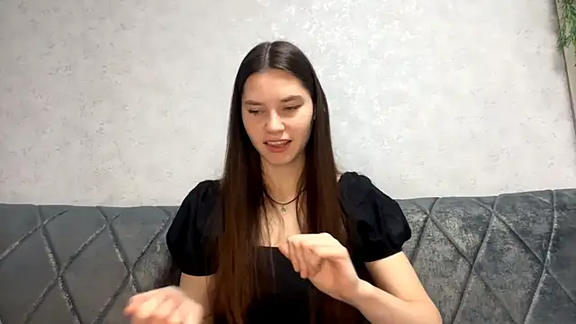 KaseyByczek online show from 10-16-25, 09:10