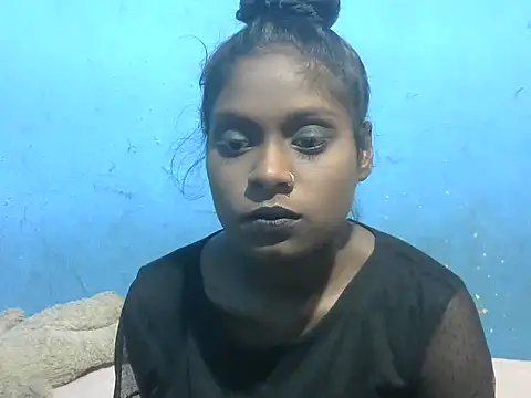 Indiansmiley01 online show from 01-10-26, 04:42