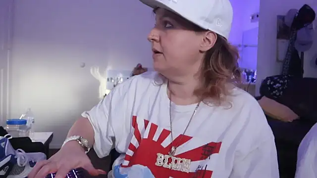 BellaBlueBBW online show from 02-17-25, 03:09