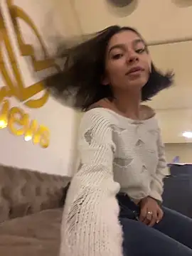 AlyssaRay online show from 02-03-26, 09:20