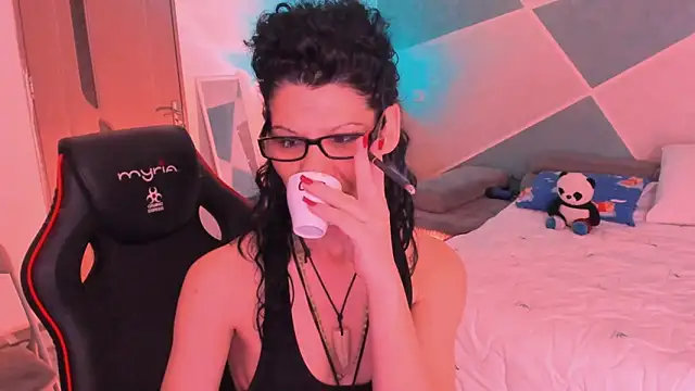 SweetSin40 online show from 04-19-26, 07:16