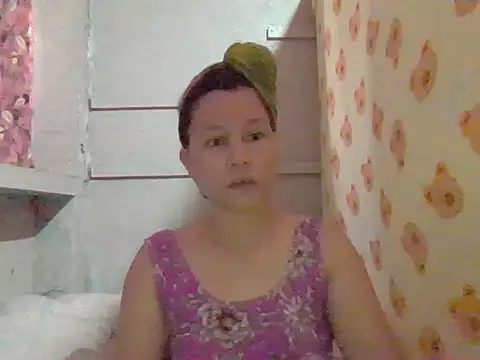 Snapshot of Sexy_Cammie69 chatting on 06-03-26, 01:52 Sexy Cammie69 online show from 06-03-26, 01:52