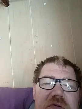 Spencer8181 online show from 11-05-25, 03:01