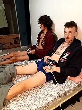 RuivoDotado24cm online show from 12-05-25, 06:33