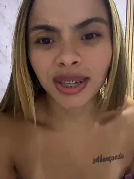 safadinhaquenteW online show from 03-14-26, 03:45