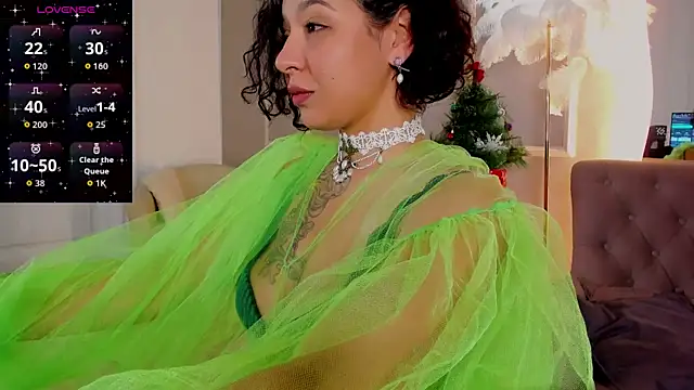 Aisha Goldstein online show from 12-18-25, 05:57