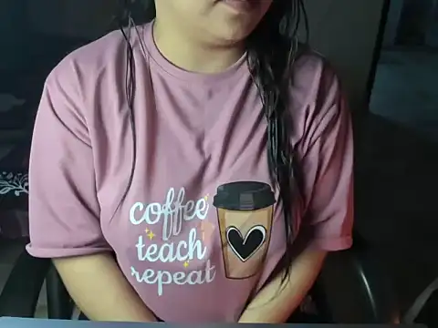 Divya68 online show from 12-22-25, 05:32