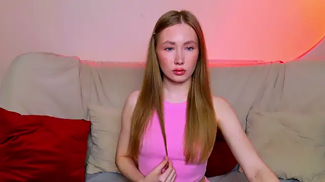 EllyColins online show from 04-22-26, 03:09