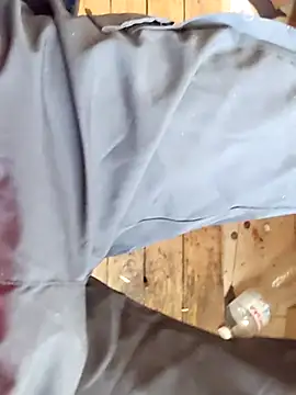 szabi1995 online show from 11-04-25, 08:35