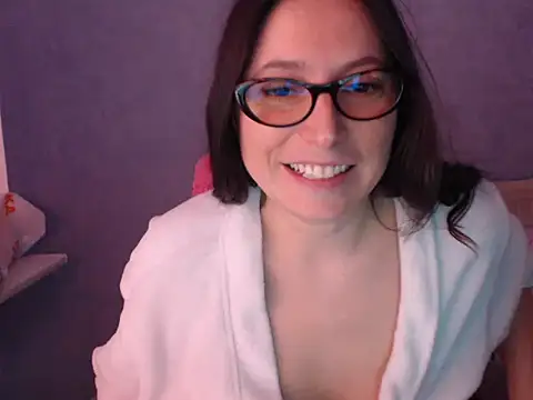 Snapshot of LuckyLisa23 chatting on 05-07-26, 09:42 LuckyLisa23 online show from 05-07-26, 09:42