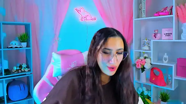 RebeckaThornton online show from 11-11-25, 10:04