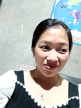 -Paige- online show from 10-21-25, 12:06