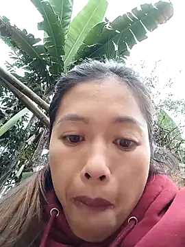 -Paige- online show from 11-17-25, 12:49