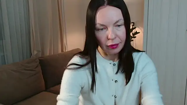 LittleNicolee online show from 02-06-26, 08:45