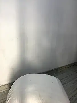 lulu jasmine online show from 11-18-25, 04:44