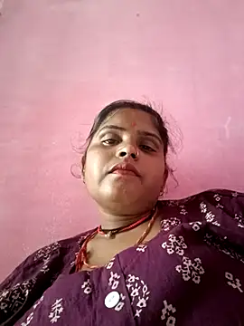 Snapshot of Manya_cute chatting on 10-22-25, 10:26 Manya cute online show from 10-22-25, 10:26