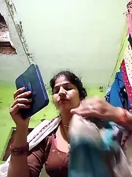 Karishma cute online show from 10-15-25, 06:41