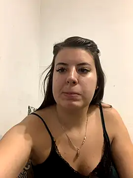 MiraCastellon online show from 11-11-25, 11:21