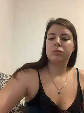 MiraCastellon online show from 11-12-25, 11:43