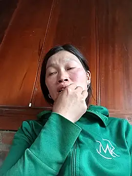 siusiu-00 online show from 10-23-25, 05:07