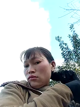 siusiu-00 online show from 12-18-25, 09:26