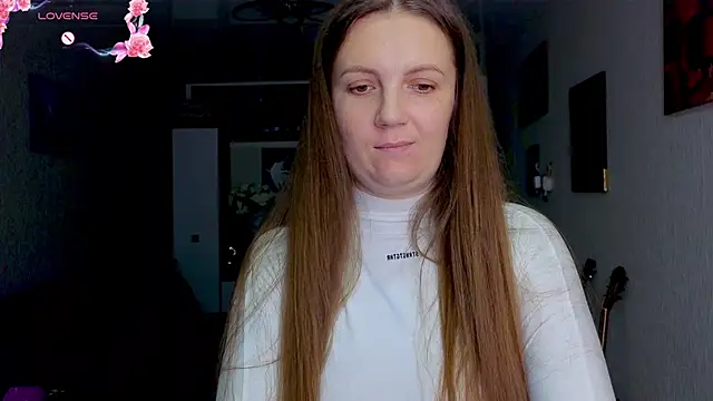 Amy  Leee  online show from 10-25-25, 12:13