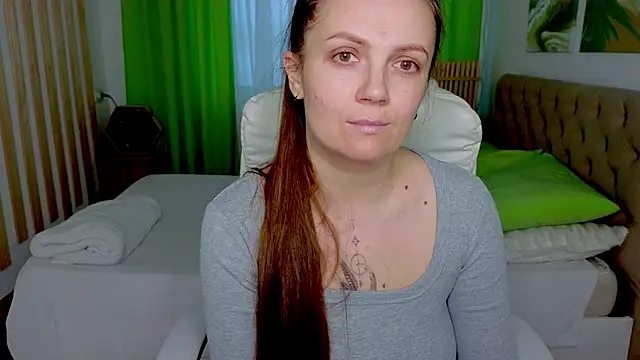 Amy  Leee  online show from 03-04-26, 01:39