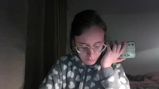 Snapshot of LuckySLove chatting on 02-08-26, 05:49 LuckySLove online show from 02-08-26, 05:49