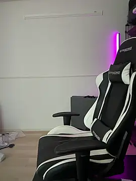 ericiii online show from 02-27-26, 04:45