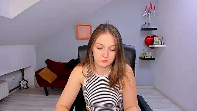 AnneWilsonn online show from 03-18-26, 12:08