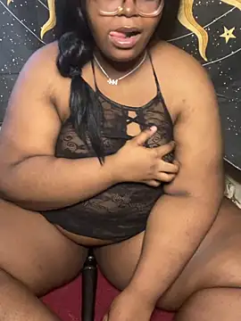 TheChubbySiren online show from 02-14-26, 03:09