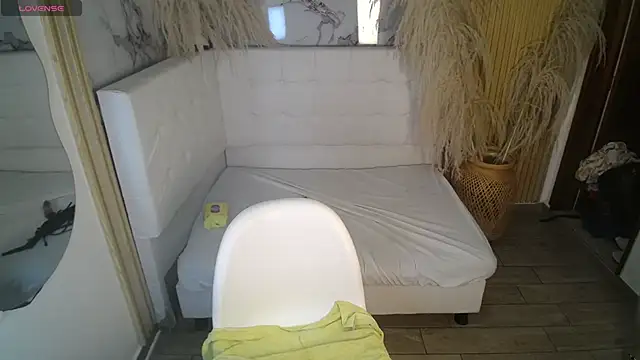  Pamelamilf online show from 12-04-25, 06:49